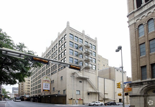 Building Photo - Brady Building
