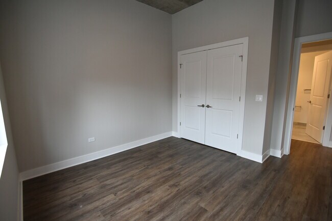 Foto del edificio - 3833 N Broadway