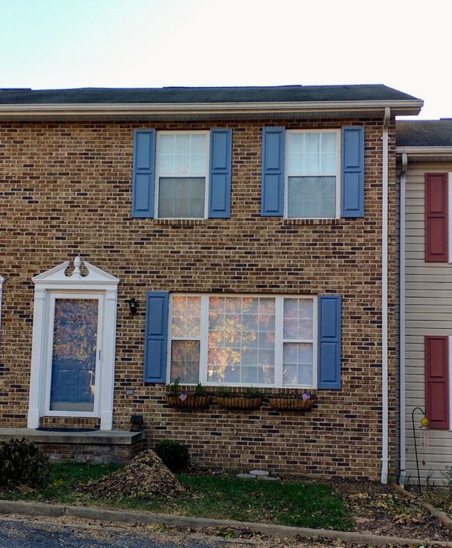 Foto del edificio - 2394 Breckenridge Ct