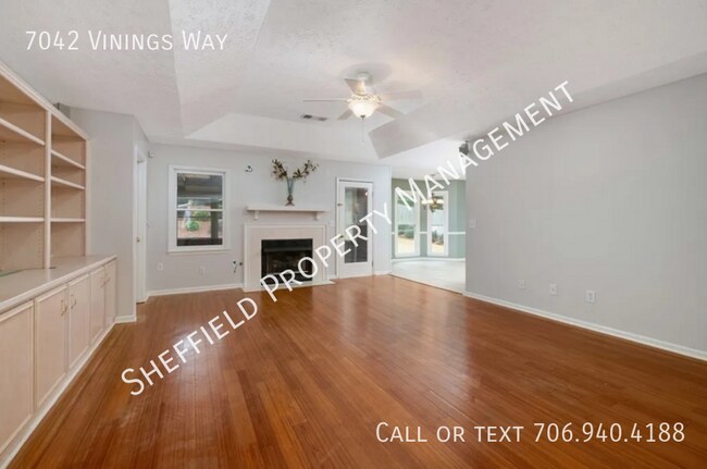 Building Photo - 7042 Vinings Way
