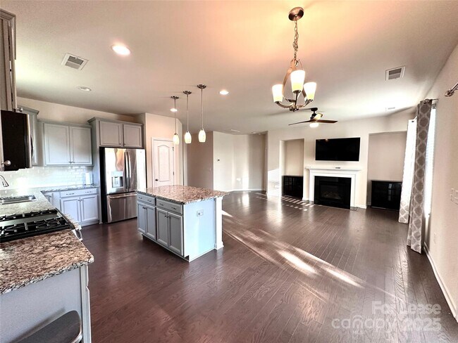 Foto del edificio - 4239 Merrivale Dr