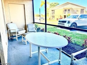 Building Photo - 5315 Summerlin Rd
