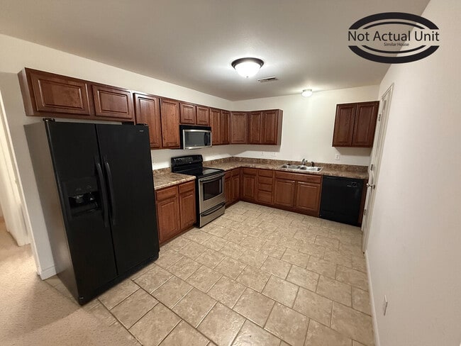 Building Photo - 7437 Noah Ct