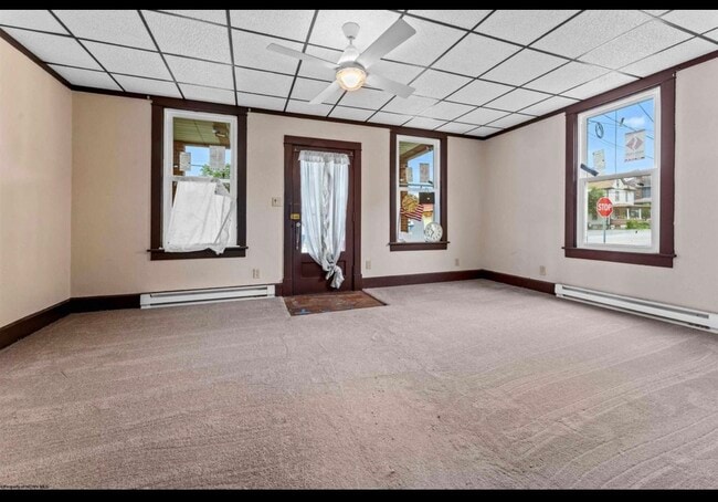 Building Photo - 600 E Park Ave