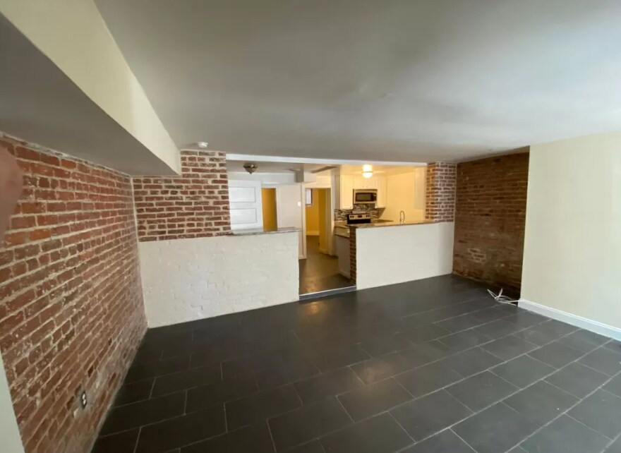 Foto principal - 1753 Euclid St NW