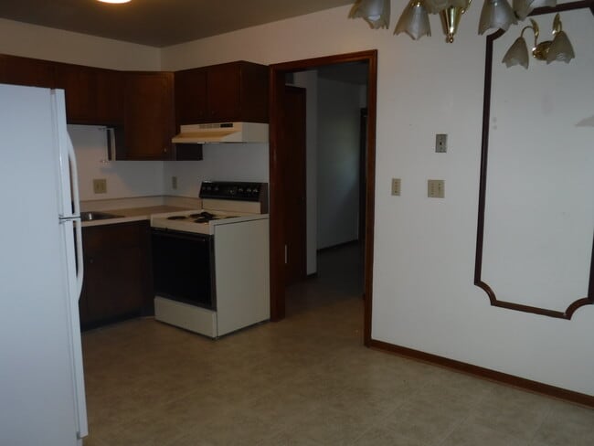 Building Photo - 1612 Pat Dr