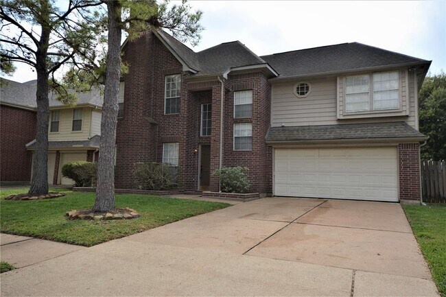 Foto del edificio - 16434 Dawncrest Way