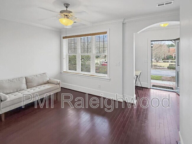 Foto del edificio - 184 Finsbury St