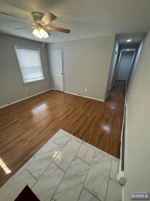 Building Photo - 703 Elm St