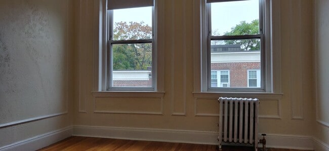 Photo - 10 Vinal St Apartment