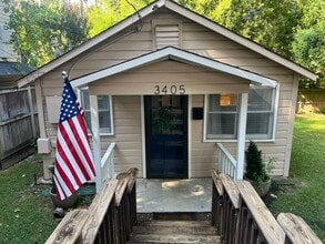 Building Photo - 3405 Heyward St