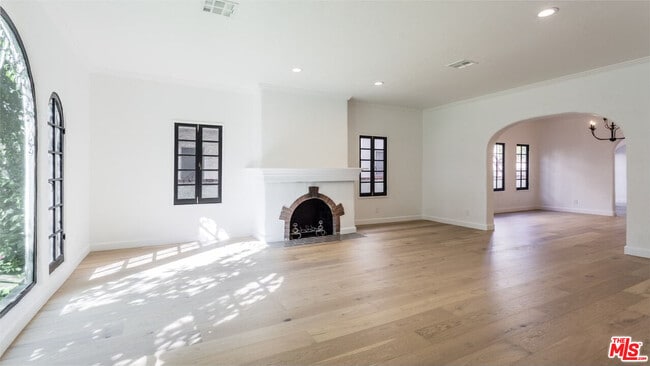 Foto del edificio - 6603 W 6th St
