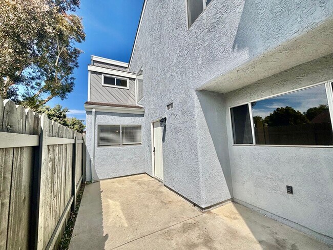 Foto del edificio - 437R | Exceptional Harbor Lights End Unit ...