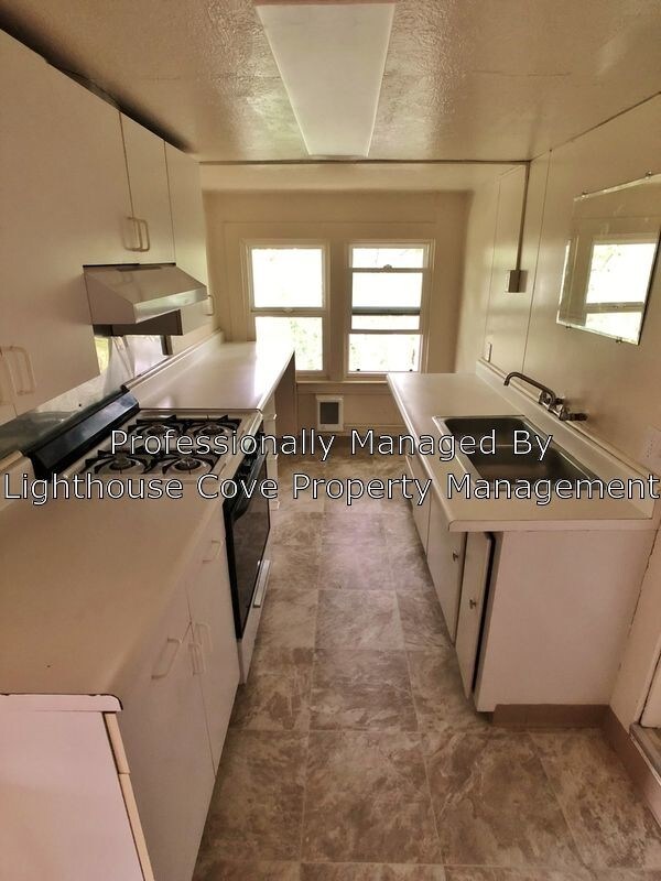 Foto del edificio - 1032 Burwell St