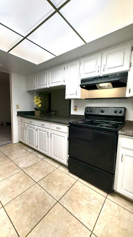 Foto del edificio - 411 Banana