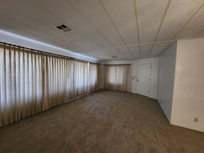 Building Photo - 217 Hope Way Nipomo