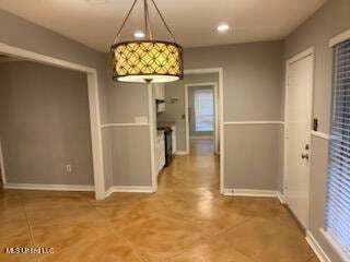 Foto del edificio - 102 Long Meadow Ct