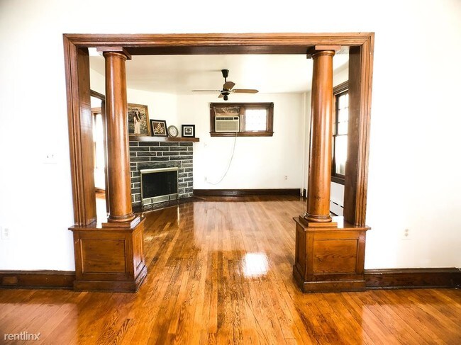 Foto del edificio - 5 br, 2.5 bath House - 7017 Sellers Ave