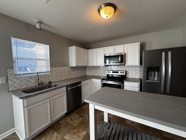 Foto del edificio - 3921 Village Park Ct