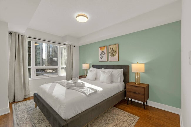 Photo du bâtiment - 20 Blue Jays Way