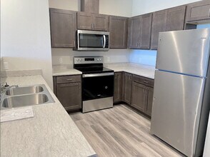 2BR, 2 BA - 1114SF - Carnahan West