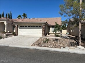Building Photo - 9836 Double Rock Dr