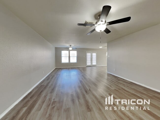 Foto del edificio - 12439 Sterlingstone Dr