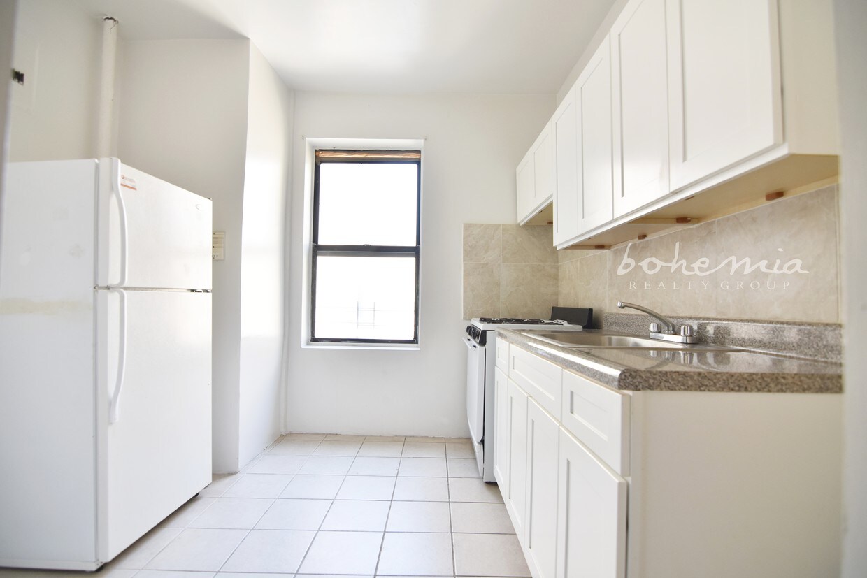 Foto principal - 82-72 Wadsworth Terrace