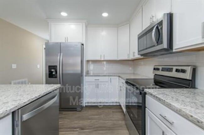 Building Photo - 1122 Judah Bear Blvd