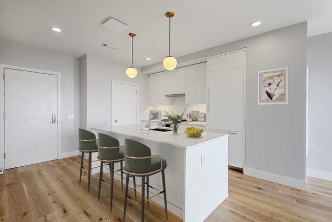 Building Photo - 191 Washington St