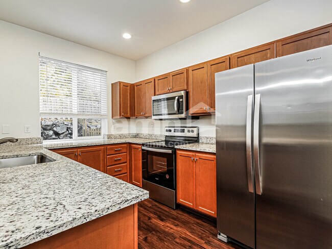 Foto del edificio - 748 Fenway Ln