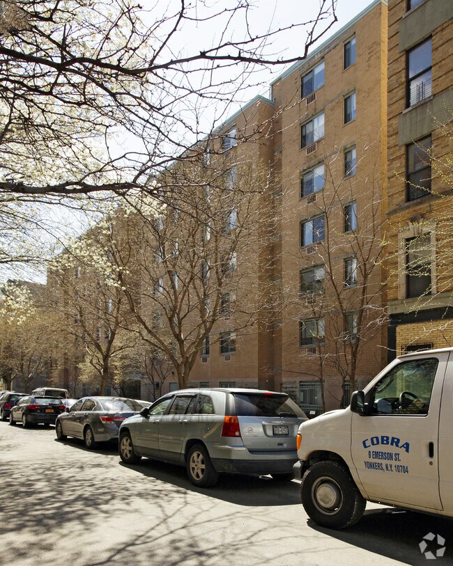 Casa Victoria Apartments New York, NY