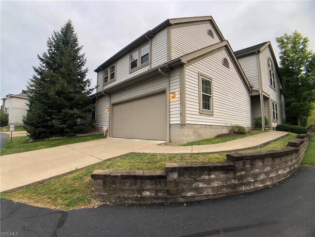 Building Photo - 6515 St Andrews Dr