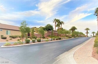 Building Photo - 10035 Claverton Ct