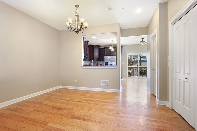 Building Photo - 7216 W 83rd St