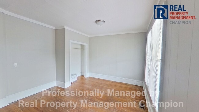 Photo - Charming 3 BD/1 BA in Heart of Wilmington House