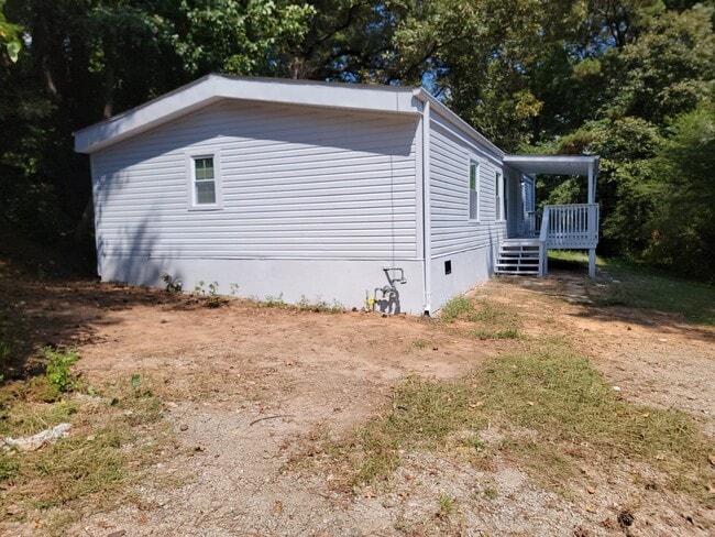 Building Photo - 182 Meadowview Ln