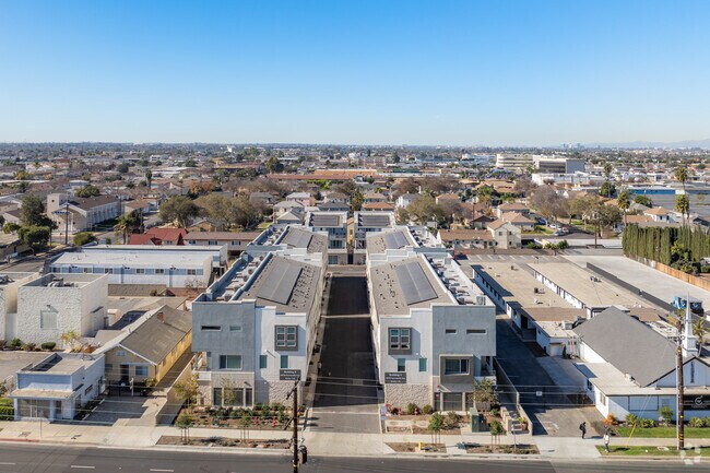 Aerial Photo - Normandie Place