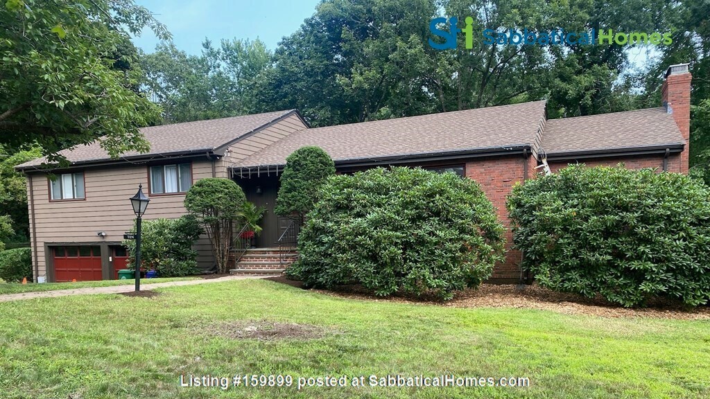 10 Stonewood Dr, Newton, MA 02459 Townhome Rentals in Newton MA