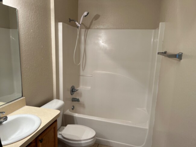 Building Photo - 38 Juniper Pass