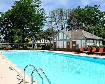 Foto del edificio - 1288 N Streamwood Ln