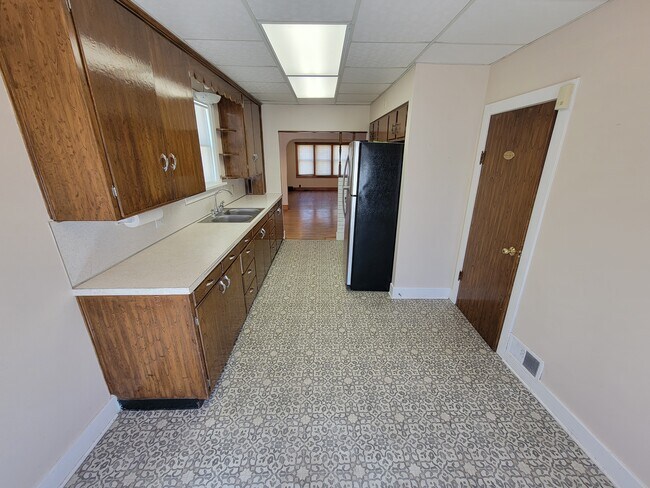 Foto del edificio - 703 Hopkins St
