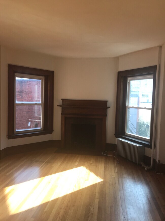 Foto del edificio - 849 Beacon St