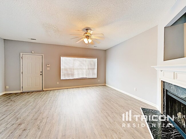 Building Photo - 5484 Sierra Tr