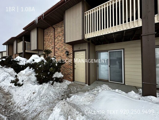 Foto del edificio - Recently Renovated 1 Bedroom 1 Bath Lower ...