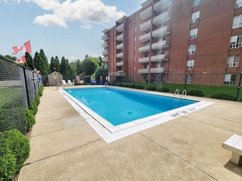 Building Photo - Regency Court Apartments - Kathleen