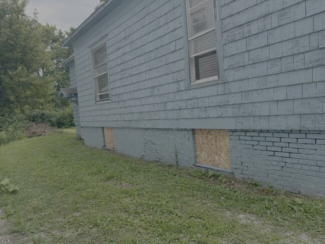 Building Photo - 1143 E Cleveland Ave