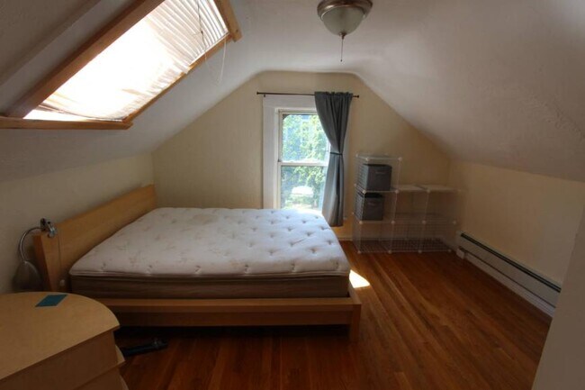 Foto del edificio - 3.0 bedroom in Cambridge Massachusetts 02139