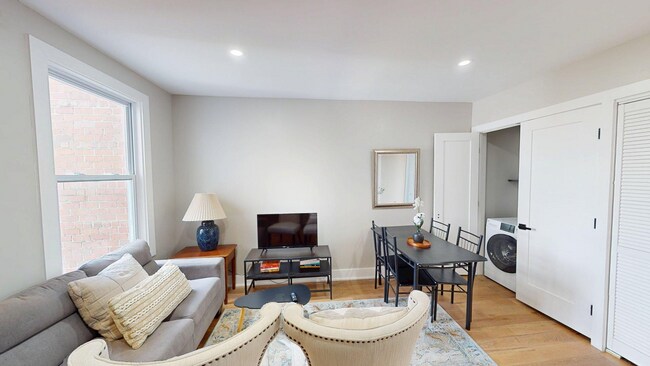 Foto del edificio - 1825 Providence St NE