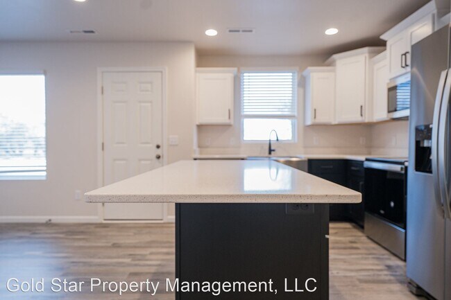 Foto del edificio - 3 br, 2.5 bath House - 3810 Lillian Ct